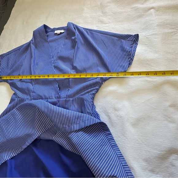Molly Bracken Blue Striped Mini Dress SZ Large - Picture 6 of 10